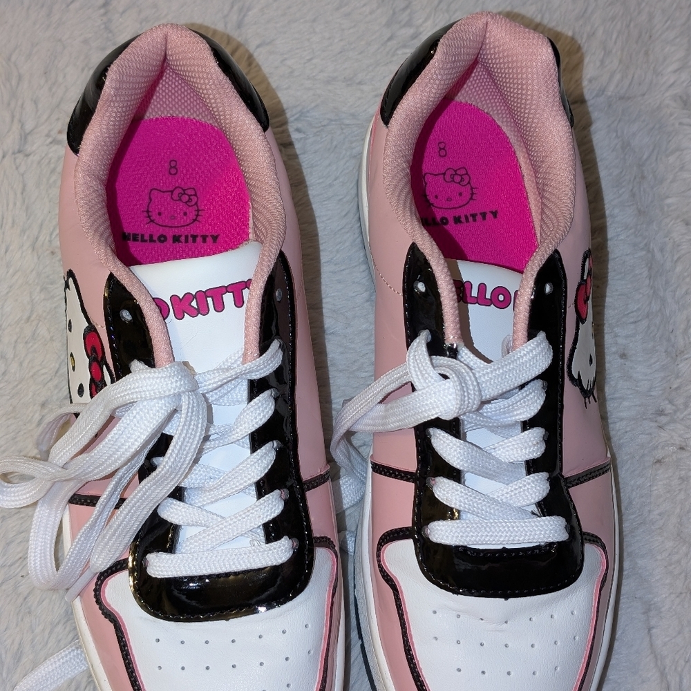New Hello Kitty Shoes - Picture 3 of 4